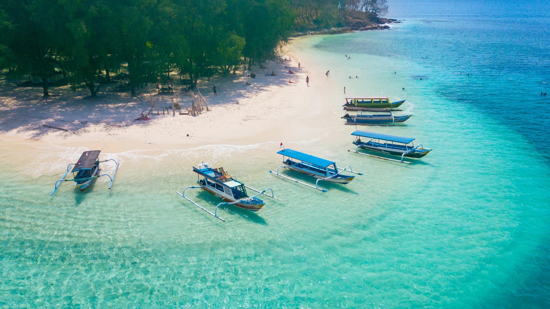 Days 9–10 – Gili Islands Luxury Escape